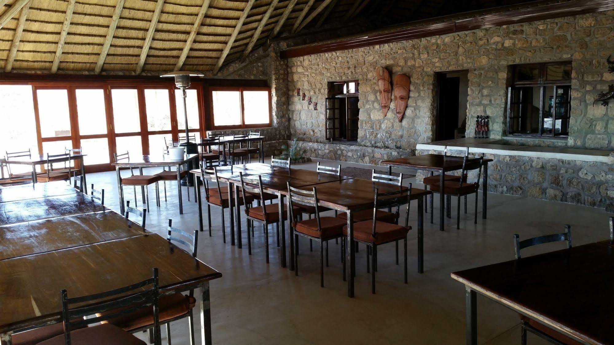 Agama Lodge Solitaire Eksteriør bilde
